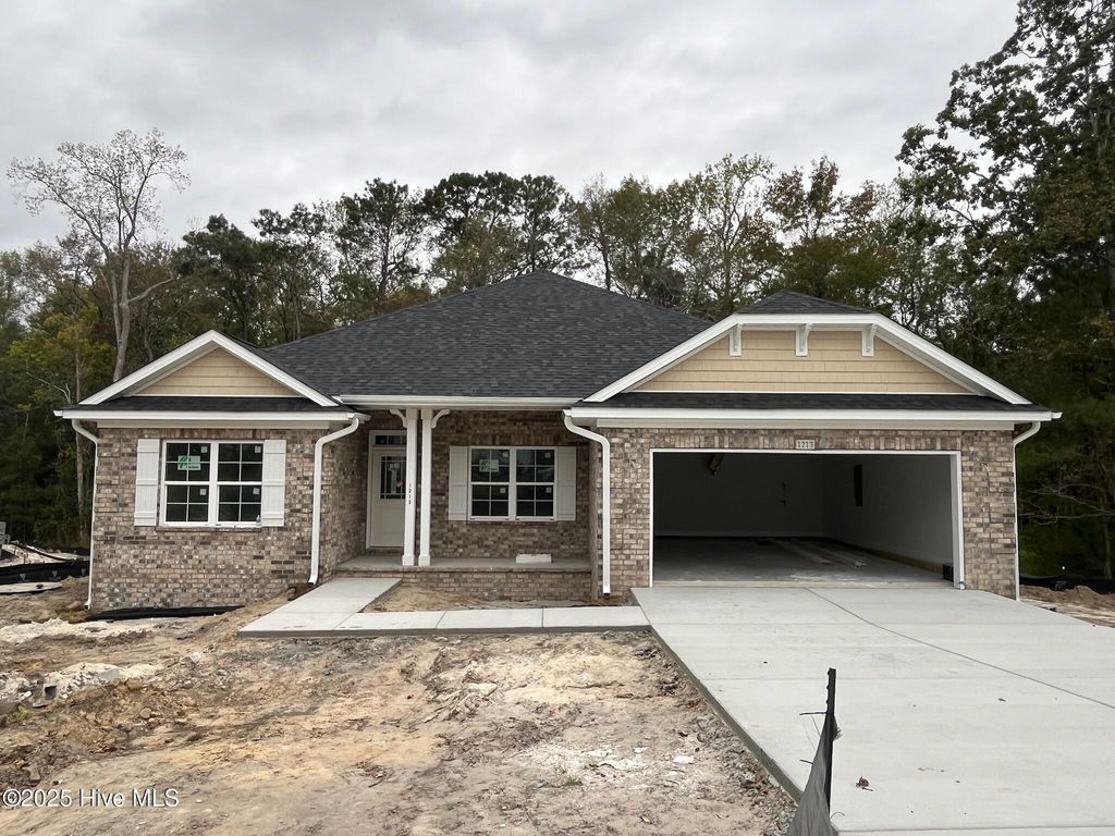 Photo of 1213 St Simons Drive SE, Bolivia, NC 28422 (MLS # 100459976)