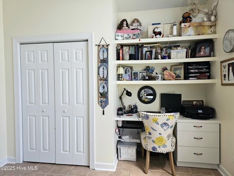 A home in Oak Island