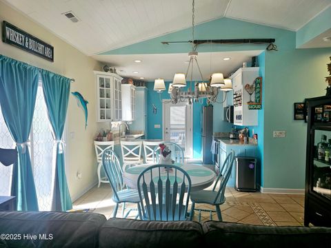 A home in Oak Island