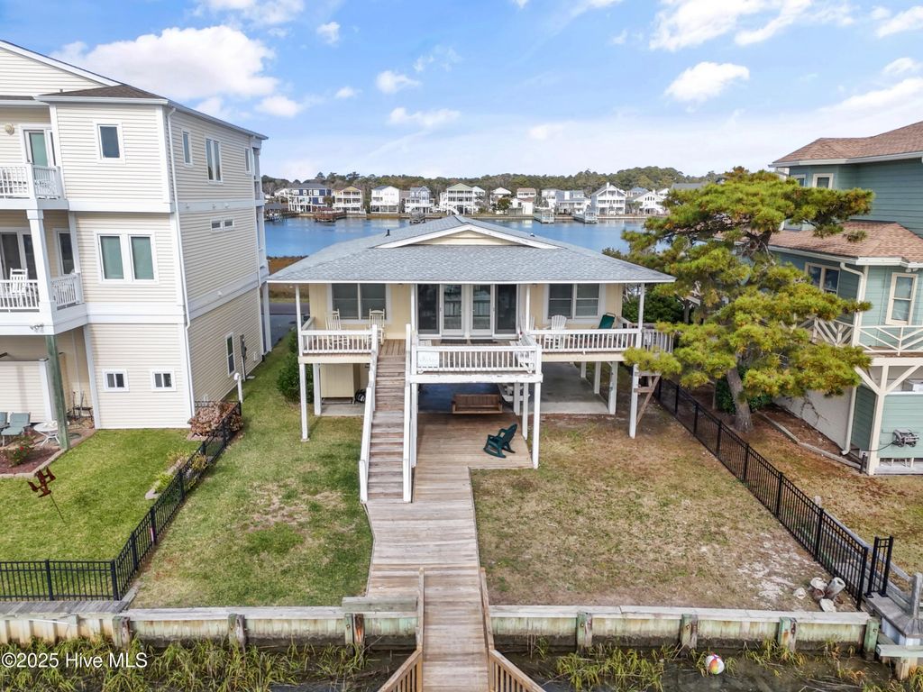 Photo of 183 High Point Street, Holden Beach, NC 28462 (MLS # 100543177)