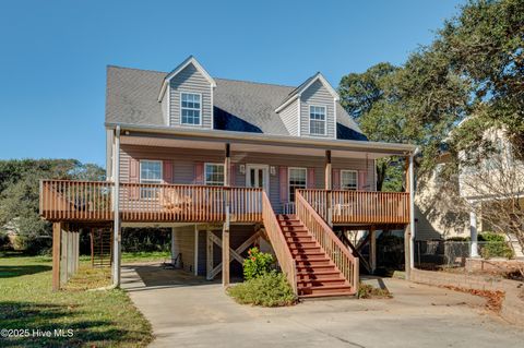 A home in Oak Island