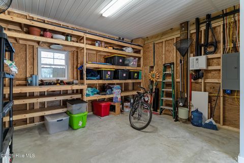 A home in Oak Island