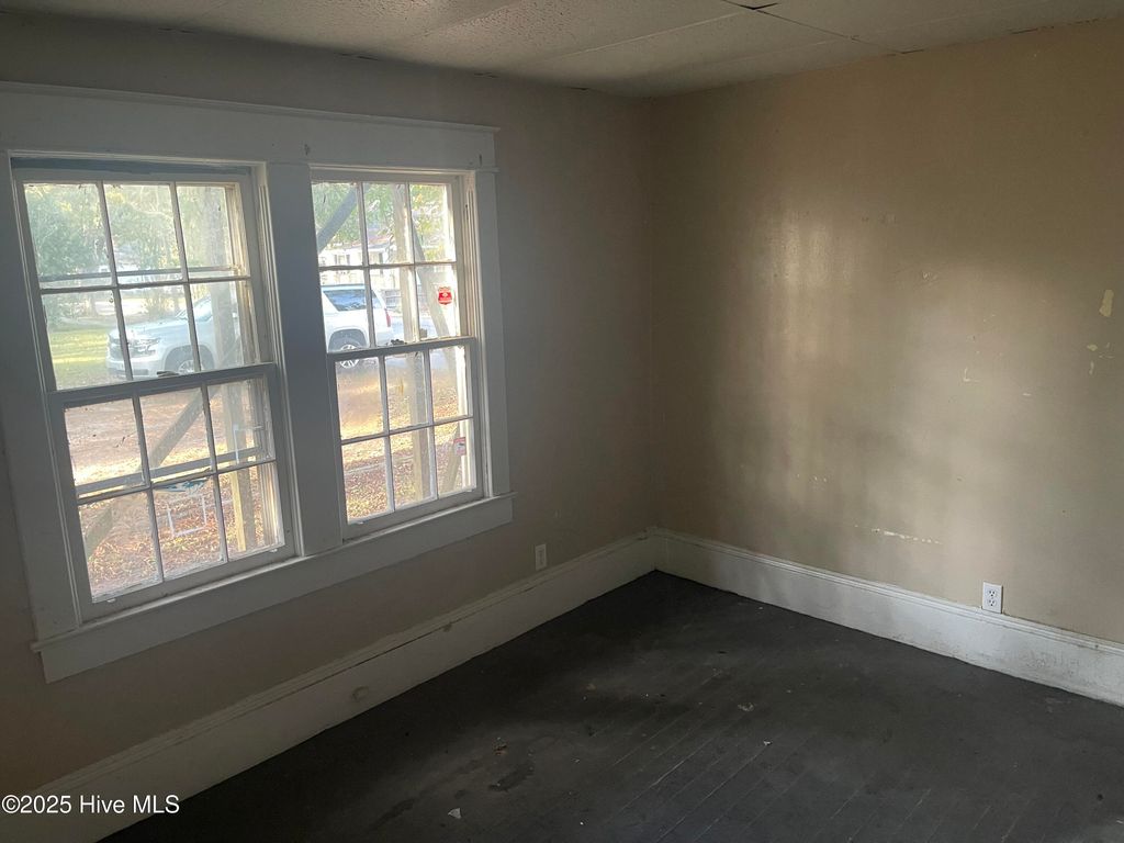 Photo of 313 S Biggs Street, Williamston, NC 27892 (MLS # 100538889)