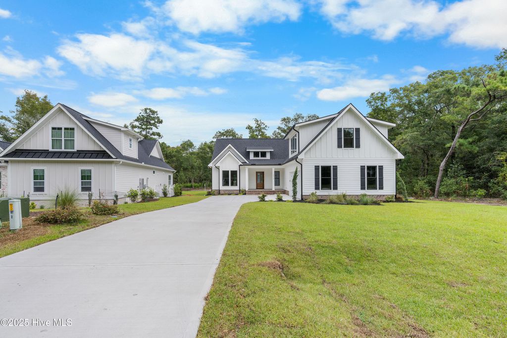Photo of 3410 Four Water View SW, Supply, NC 28462 (MLS # 100485467)