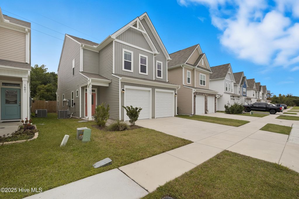Photo of 1605 Corbett Street, Wilmington, NC 28401 (MLS # 100535857)