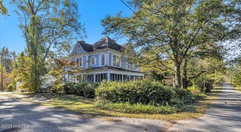 Photo of 201 W Main Street, Atkinson, NC 28421 (MLS # 100538101) Photo of 201 W Main Street, Atkinson, NC 28421 (MLS # 100538101)