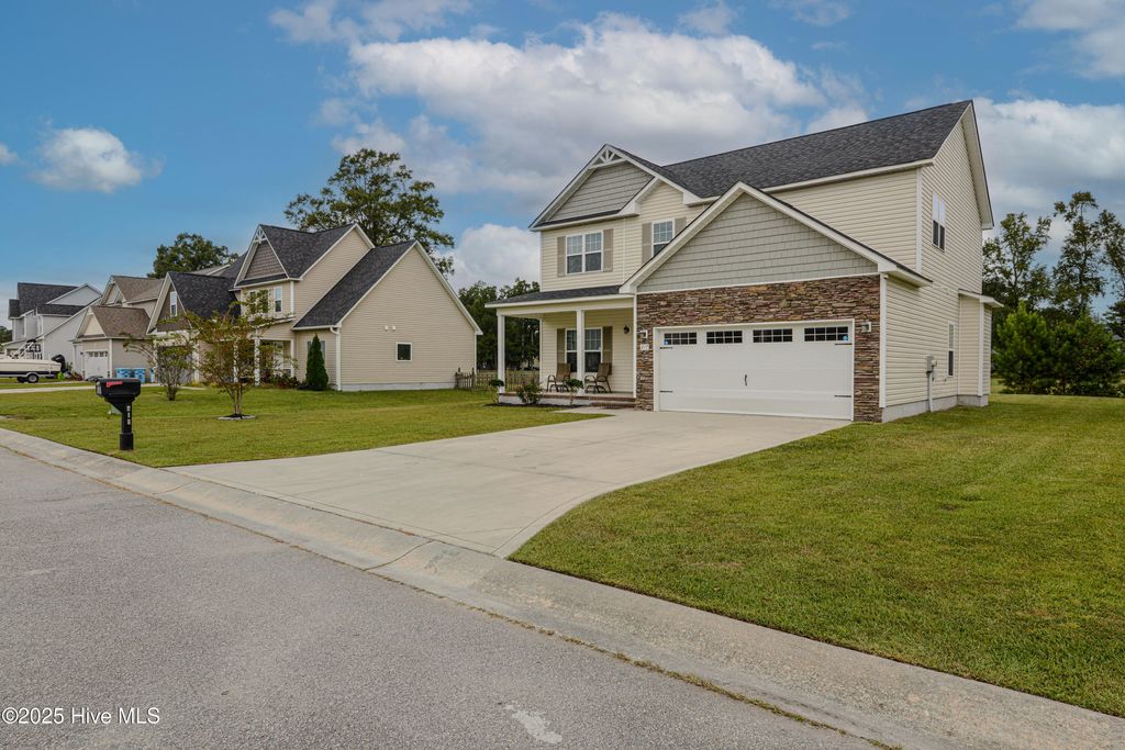 Photo of 217 Holly Grove Court E, Jacksonville, NC 28540 (MLS # 100531224)