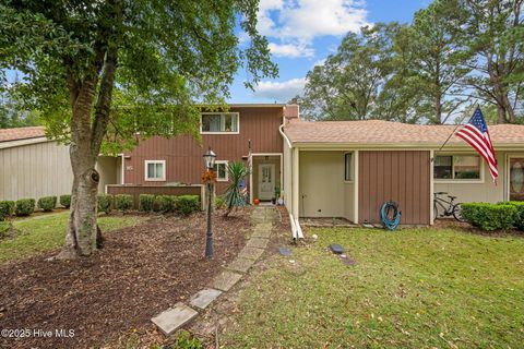 Photo of 84 Quarterdeck Townes, New Bern, NC 28562 (MLS # 100536524) Photo of 84 Quarterdeck Townes, New Bern, NC 28562 (MLS # 100536524)