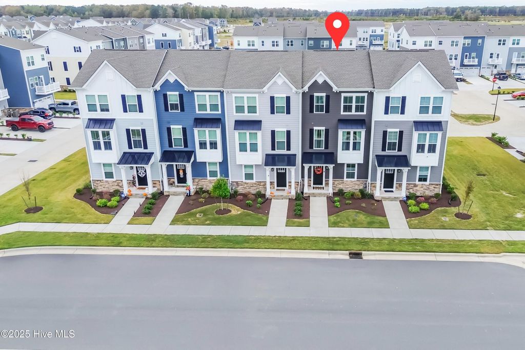 Photo of 302 Lydia Street, Moyock, NC 27958 (MLS # 100538774)