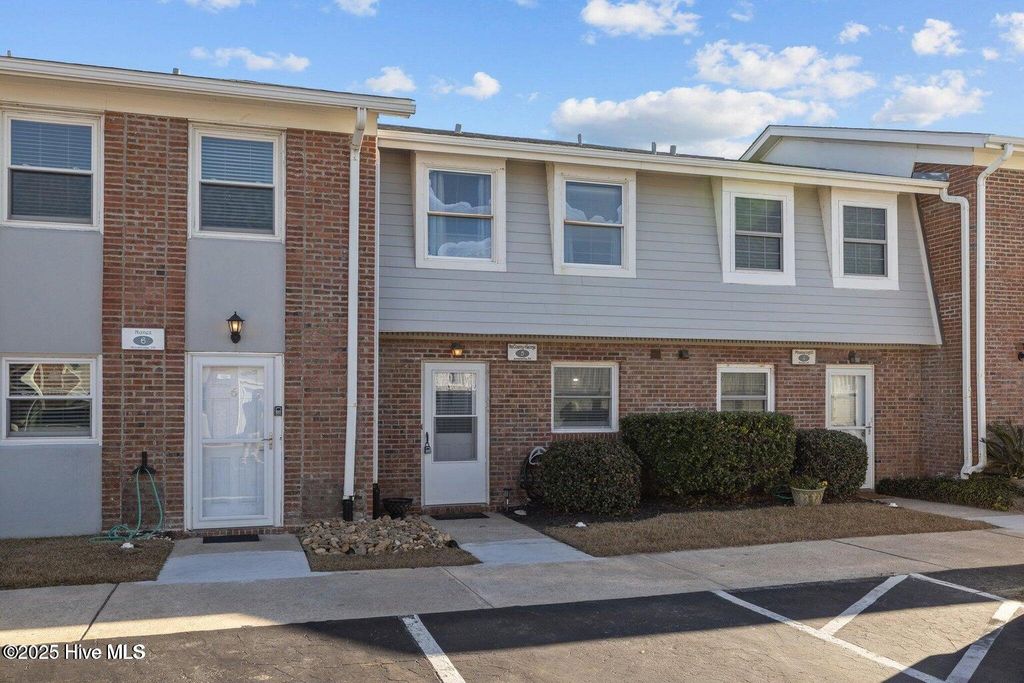 Photo of 273 Salter Path Road Rd #5, Pine Knoll Shores, NC 28512 (MLS # 100535689)