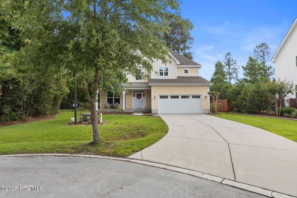 Photo of 120 N Brig Drive, Hampstead, NC 28443 (MLS # 100514653)