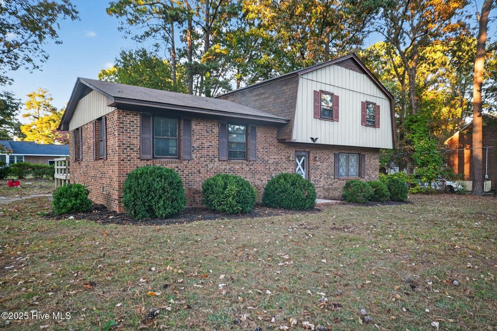 Photo of 2012 Glissom Street, Tarboro, NC 27886 (MLS # 100538528)