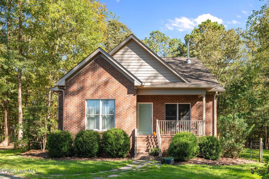 Photo of 599 Mill Road, Washington, NC 27889 (MLS # 100537015)