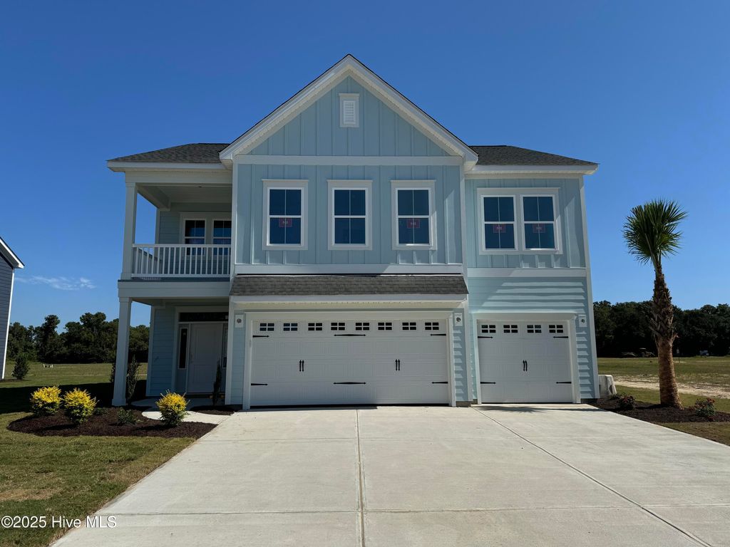 Photo of 243 Planters Walk, Hampstead, NC 28443 (MLS # 100516521)