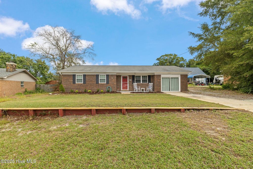Photo of 206 Cathay Road, Wilmington, NC 28412 (MLS # 100531229)