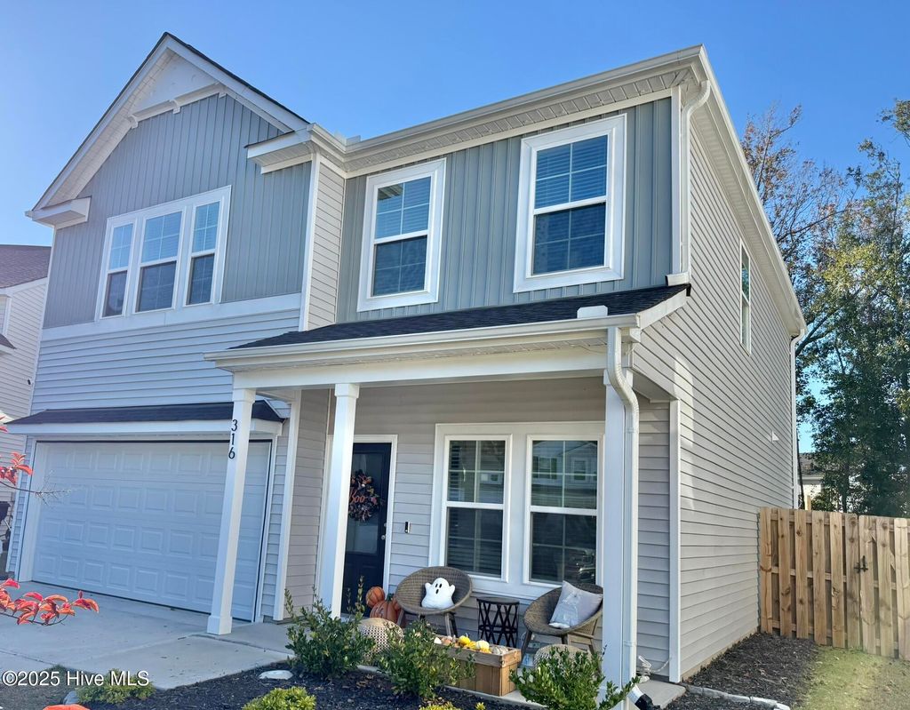 Photo of 316 Cherry Grove Court, Castle Hayne, NC 28429 (MLS # 100539942)