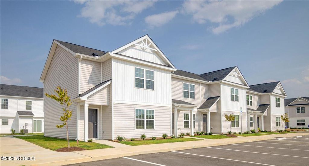 Photo of 4111 Laurel Ridge Drive #B, Greenville, NC 27834 (MLS # 100536077)