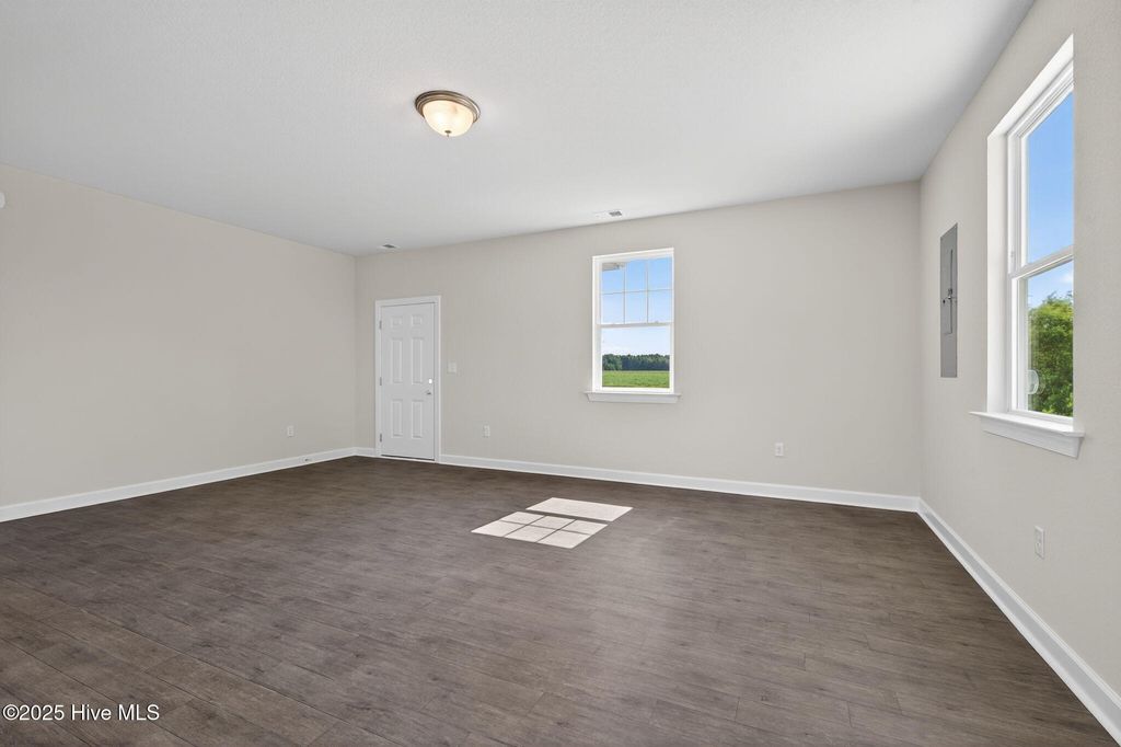 Photo of 118 Longhorn Drive, Moyock, NC 27958 (MLS # 100542989)