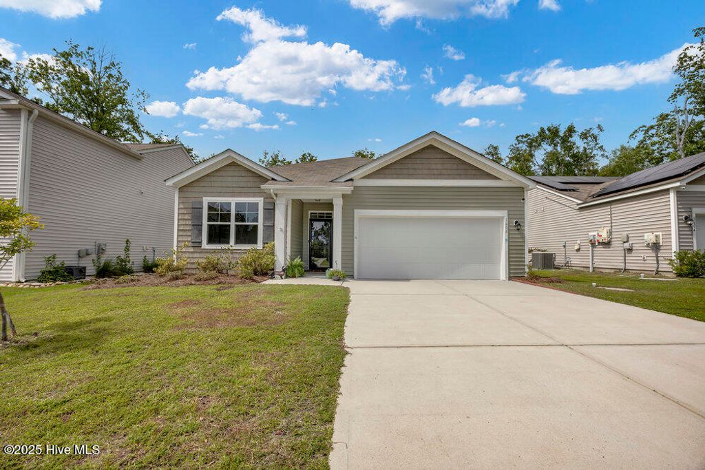 Photo of 1608 Godney Court SE, Bolivia, NC 28422 (MLS # 100520096)