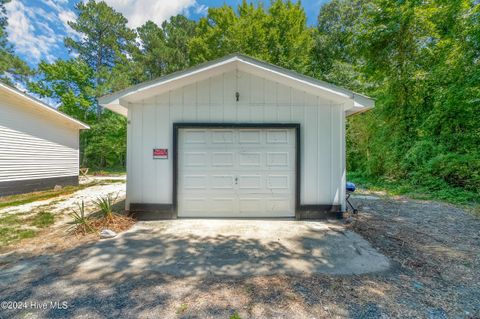 A home in Elizabeth City