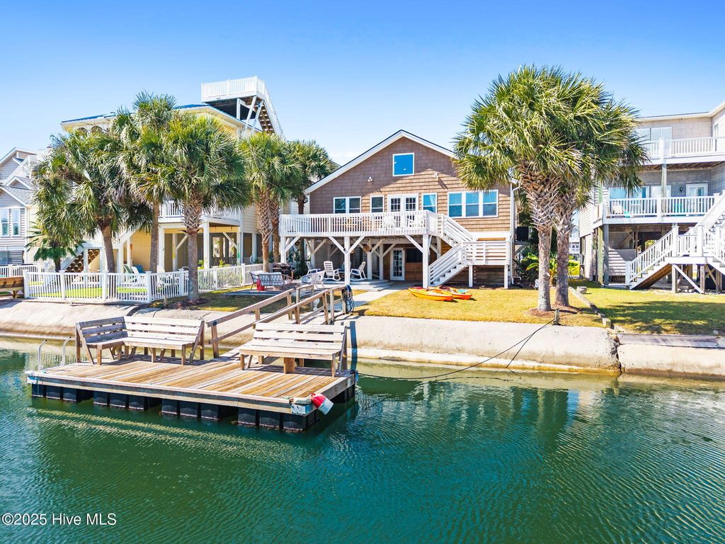 Photo of 8 Dare Street, Ocean Isle Beach, NC 28469 (MLS # 100532842)