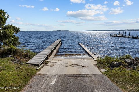 A home in Swansboro