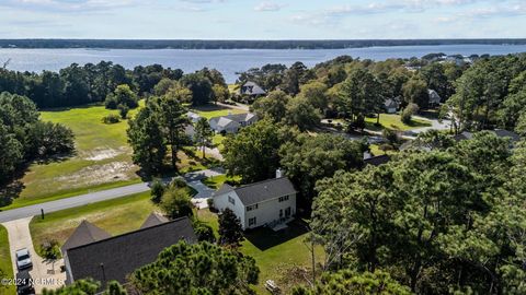 A home in Swansboro