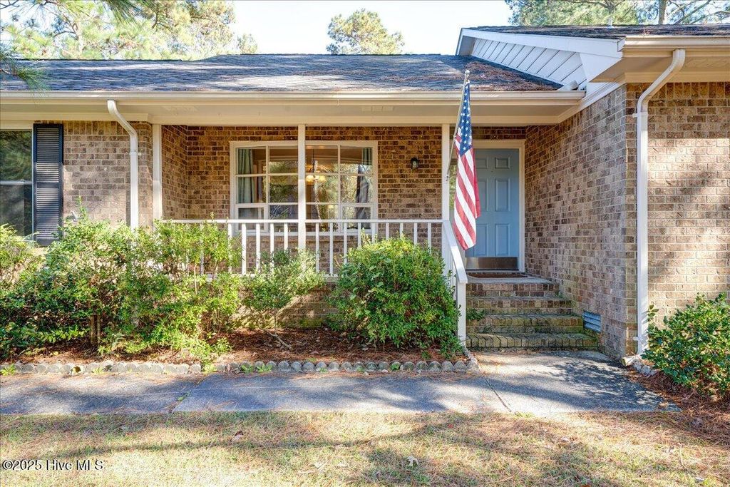 Photo of 102 Pinewood Drive, New Bern, NC 28562 (MLS # 100540942)