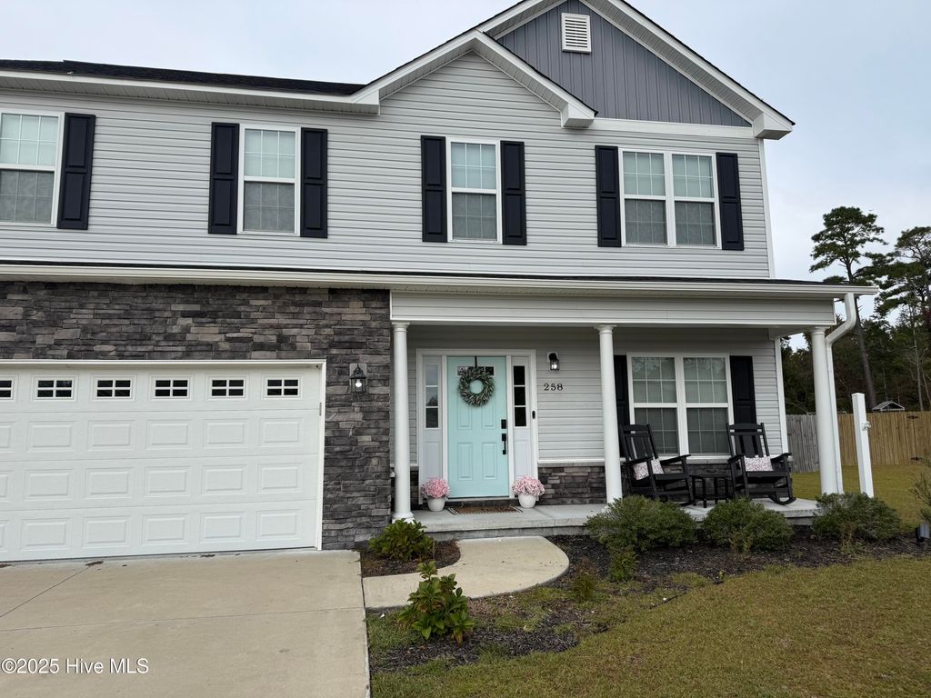 Photo of 258 Independence Boulevard, Newport, NC 28570 (MLS # 100538342)