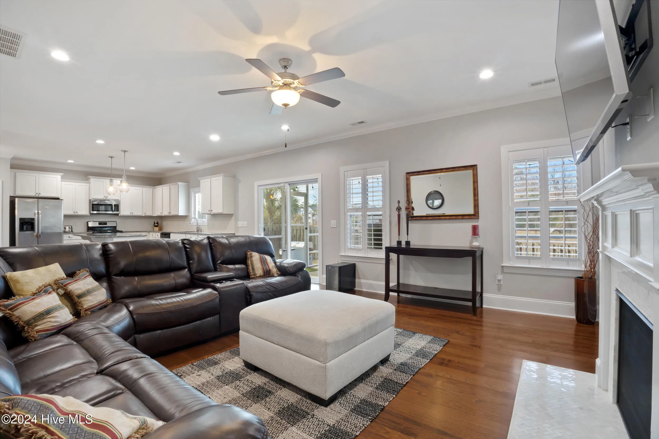 Wilmington, North Carolina 28412, United States, 4 Bedrooms Bedrooms, ,3 BathroomsBathrooms,Residential,Pending,23593