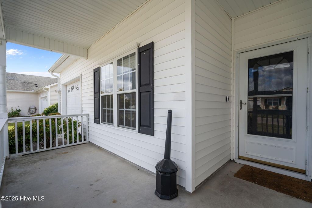 Photo of 3125 Thistlewood Drive NE, Leland, NC 28451 (MLS # 100534868)
