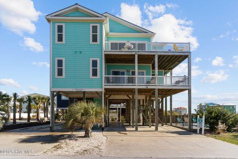 A home in Oak Island