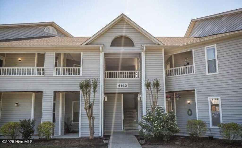 Photo of 4142 Breezewood Drive #Apt 201, Wilmington, NC 28412 (MLS # 100543533)