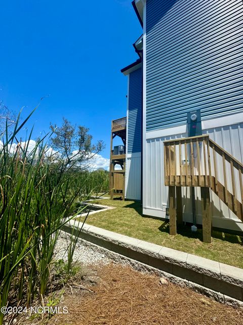 A home in Surf City