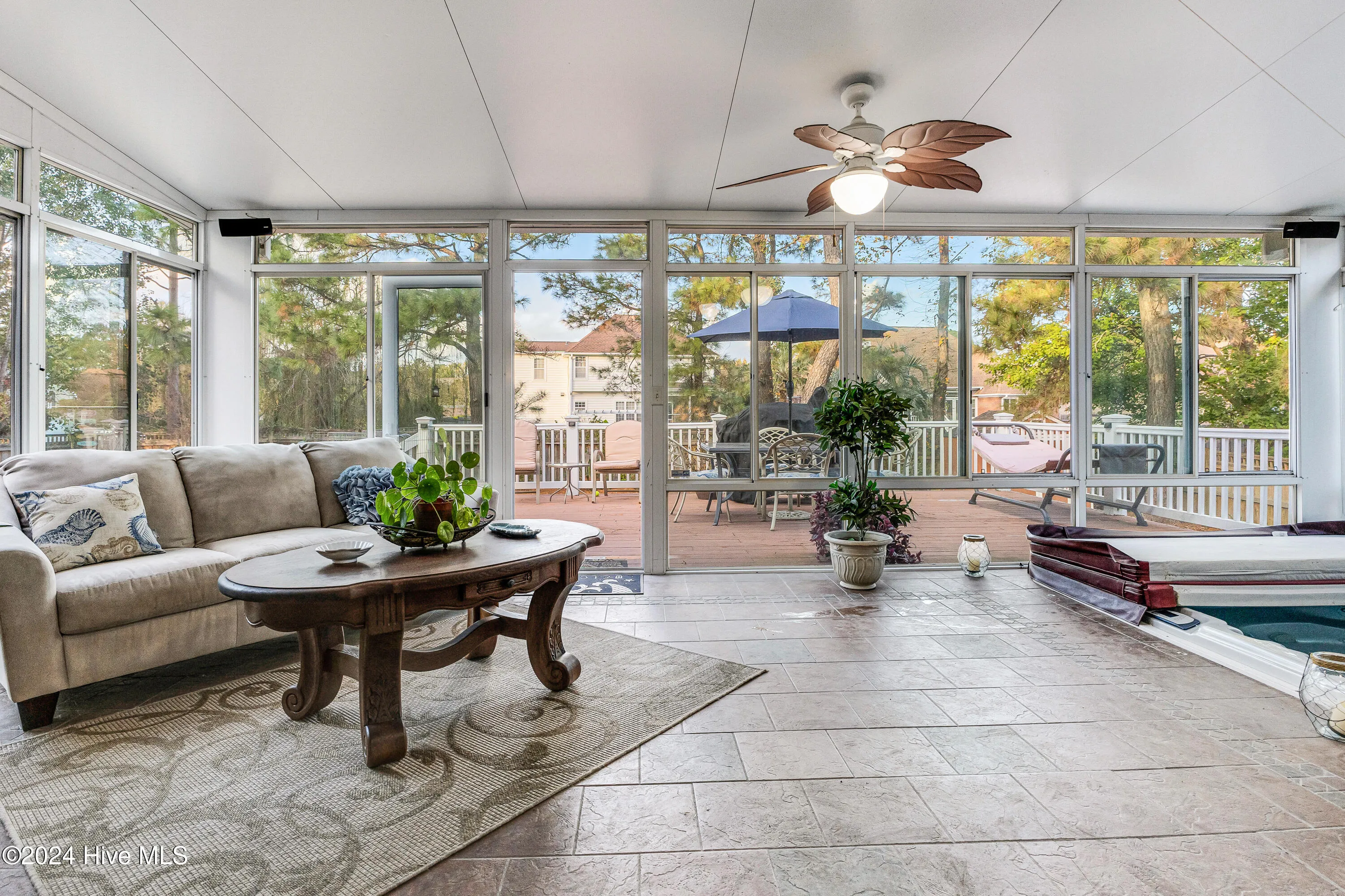 Wilmington, North Carolina 28409, United States, 4 Bedrooms Bedrooms, ,3 BathroomsBathrooms,Residential,Pending,29125