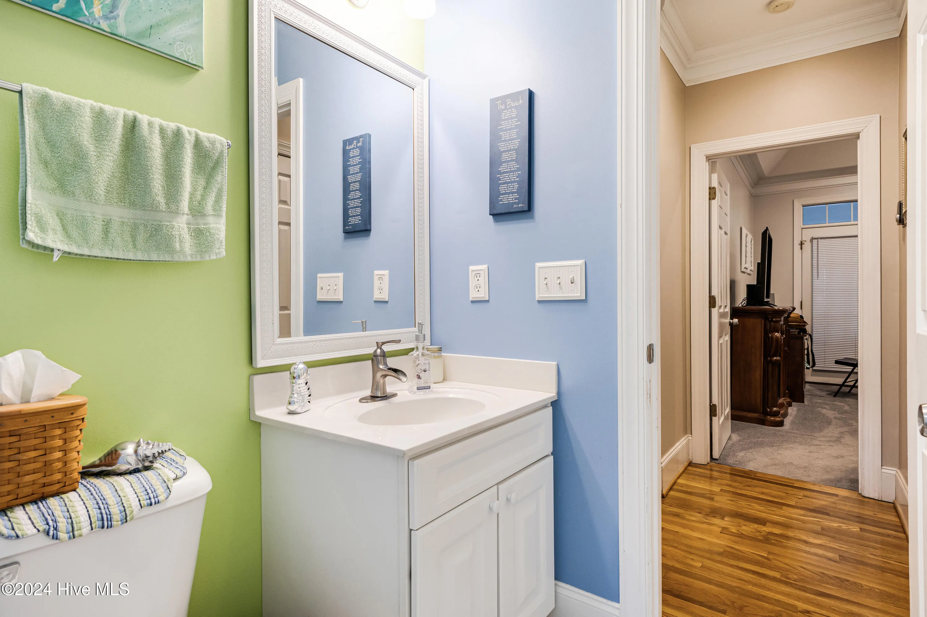 Wilmington, North Carolina 28409, United States, 4 Bedrooms Bedrooms, ,3 BathroomsBathrooms,Residential,Pending,29125