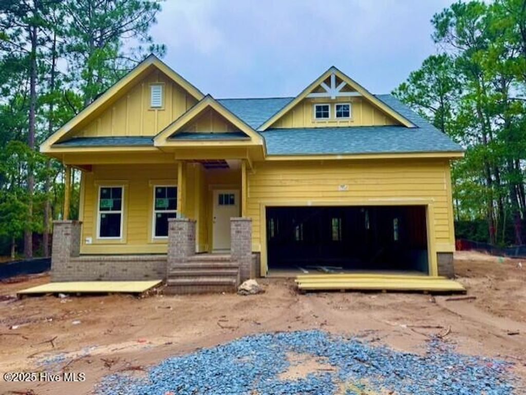 Photo of 1179 Woodbridge Lane SE, Bolivia, NC 28422 (MLS # 100525148)