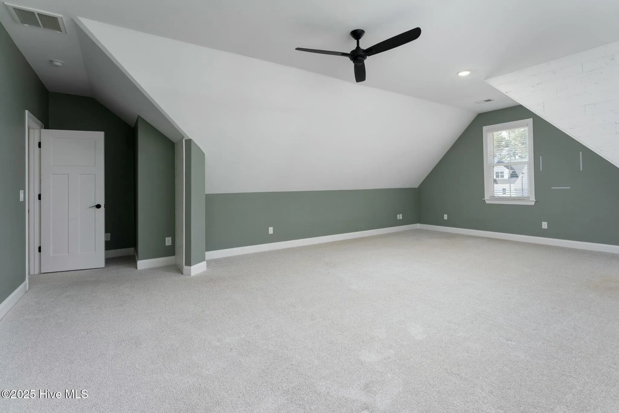 Hampstead, North Carolina 28443, United States, 4 Bedrooms Bedrooms, ,4 BathroomsBathrooms,Residential,Active,375