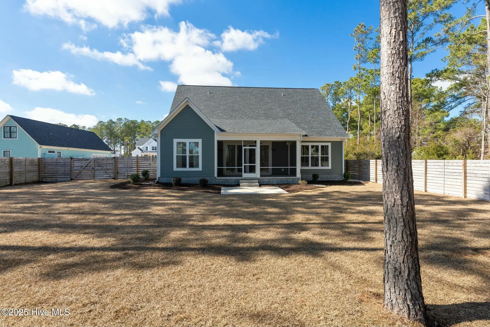 Hampstead, North Carolina 28443, United States, 4 Bedrooms Bedrooms, ,4 BathroomsBathrooms,Residential,Active,375