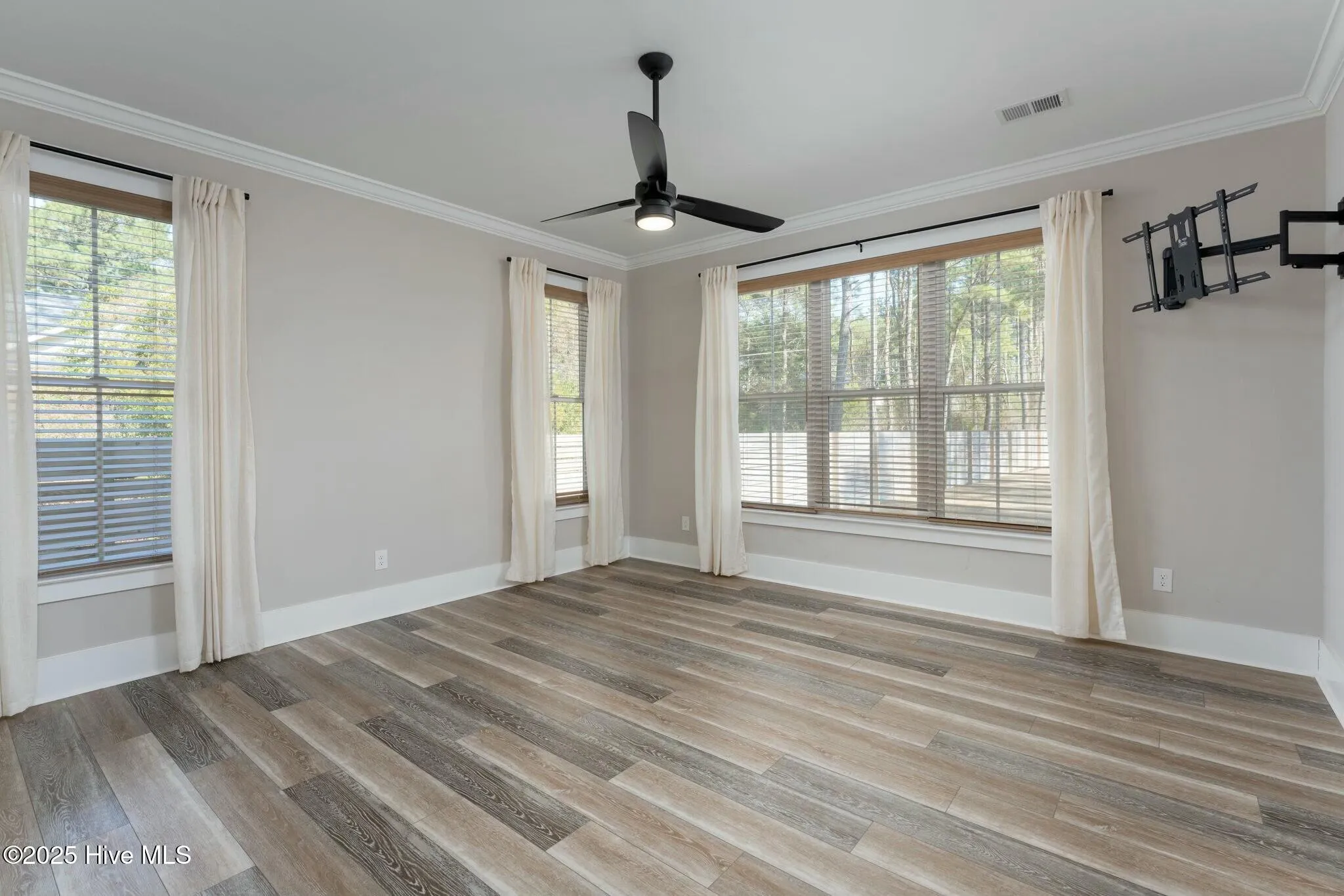 Hampstead, North Carolina 28443, United States, 4 Bedrooms Bedrooms, ,4 BathroomsBathrooms,Residential,Active,375