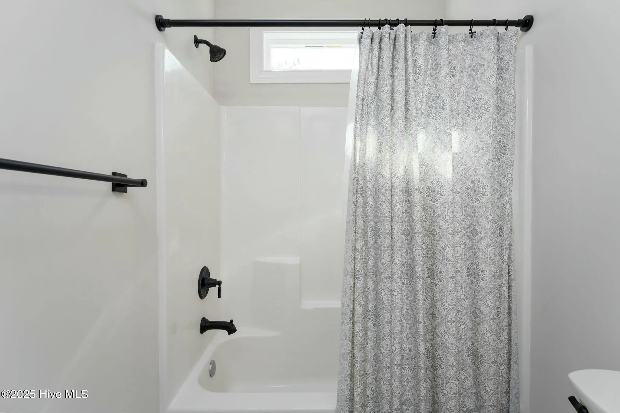 Hampstead, North Carolina 28443, United States, 4 Bedrooms Bedrooms, ,4 BathroomsBathrooms,Residential,Active,375