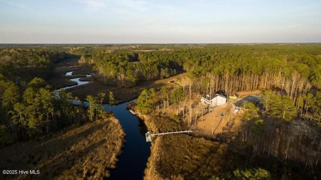Photo of 1044 Mill Creek Road, Minnesott Beach, NC 28510 (MLS # 100512408)