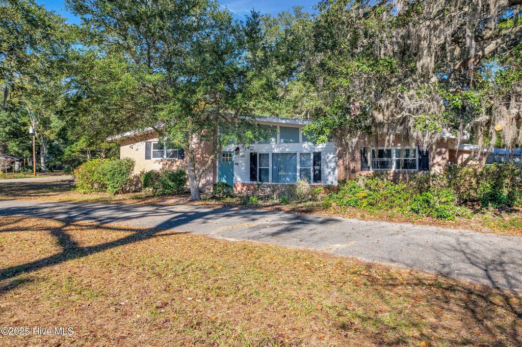 Photo of 342 Pine Valley Drive, Wilmington, NC 28412 (MLS # 100532133)
