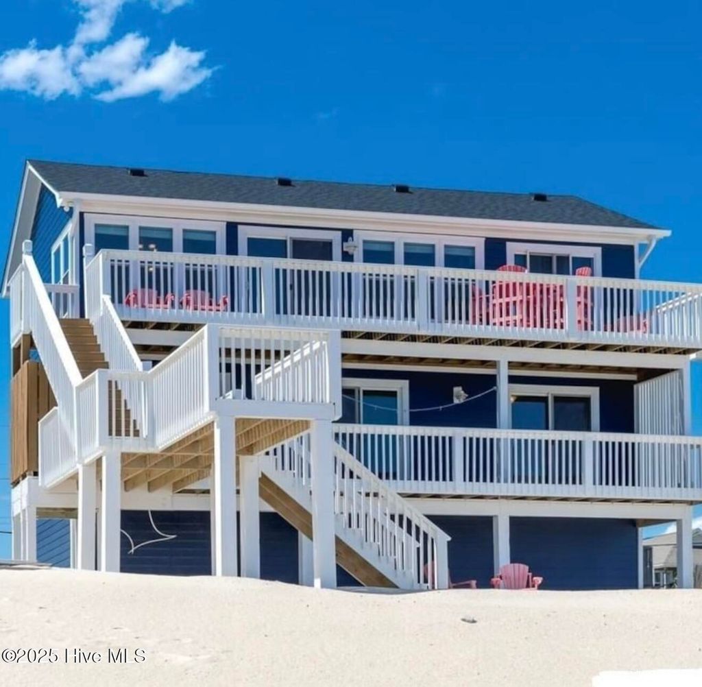 Photo of 618 N Shore Drive, Surf City, NC 28445 (MLS # 100534627)