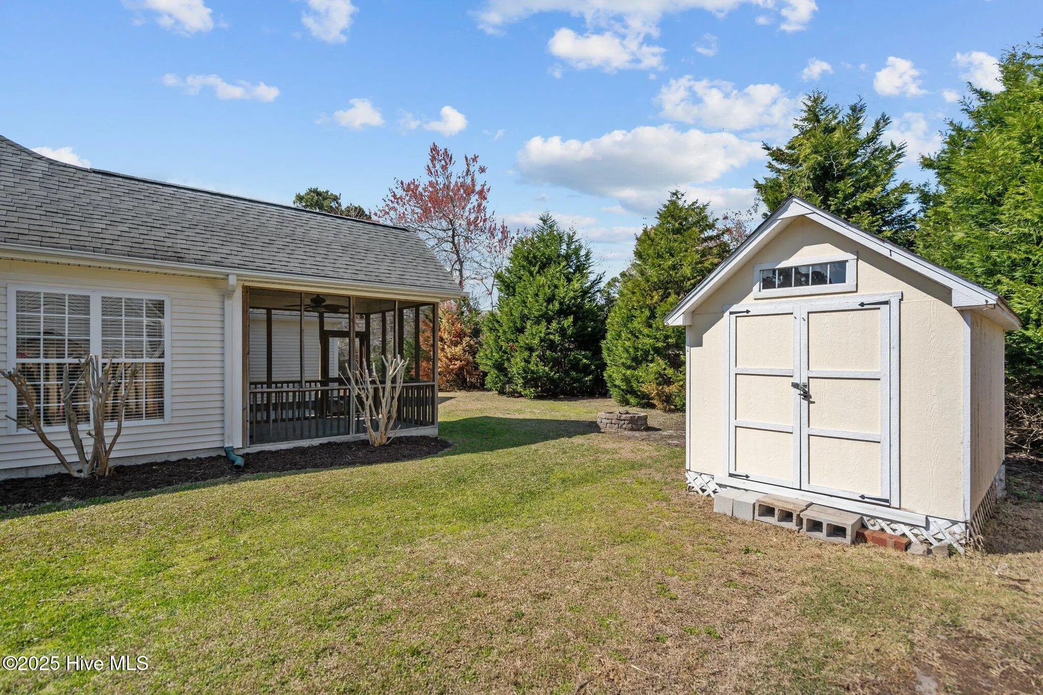 Wilmington, North Carolina 28409, United States, 3 Bedrooms Bedrooms, ,2 BathroomsBathrooms,Residential,Active,99106