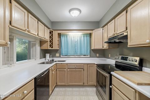 Tiny photo for 305 Saint Annes Moor Ct, Wilmington, NC 28412 (MLS # 100535092)