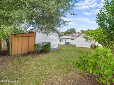 Tiny photo for 313 Brentwood Avenue, Jacksonville, NC 28540 (MLS # 100536192)