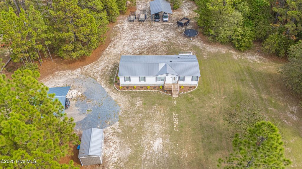 Photo of 151 Allen Lane, Aberdeen, NC 28315 (MLS # 100536044)