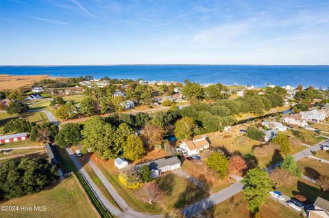 A home in Currituck