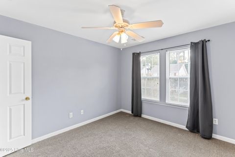 Tiny photo for 508 Minnow Way, Wilmington, NC 28405 (MLS # 100535328)